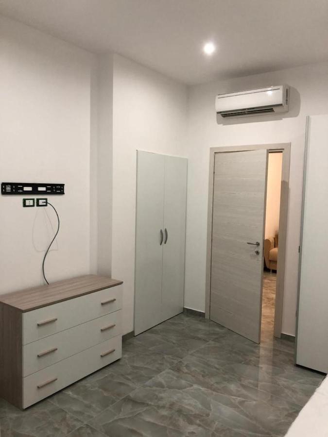 13 Minuti Dal Centro Bed and Breakfast Reggio Calabria Exterior foto