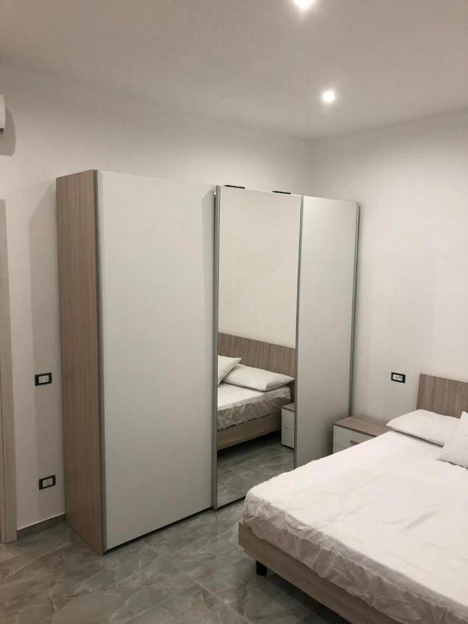 13 Minuti Dal Centro Bed and Breakfast Reggio Calabria Exterior foto